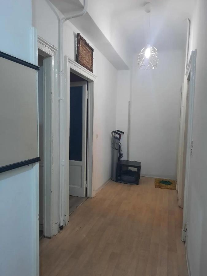 Private Room In A Quiet Apartment In The City Center Milano Eksteriør bilde